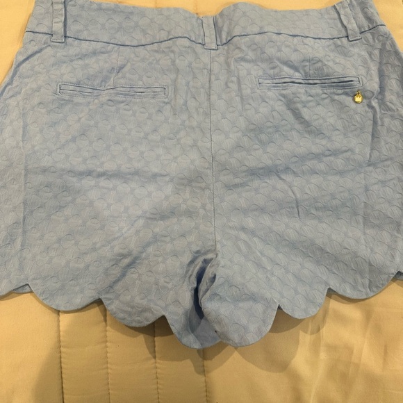 Crown & Ivy Light Blue Scalloped High Waist Shorts - Picture 2 of 4